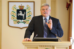 Governor Sergey Zhvachkin 
